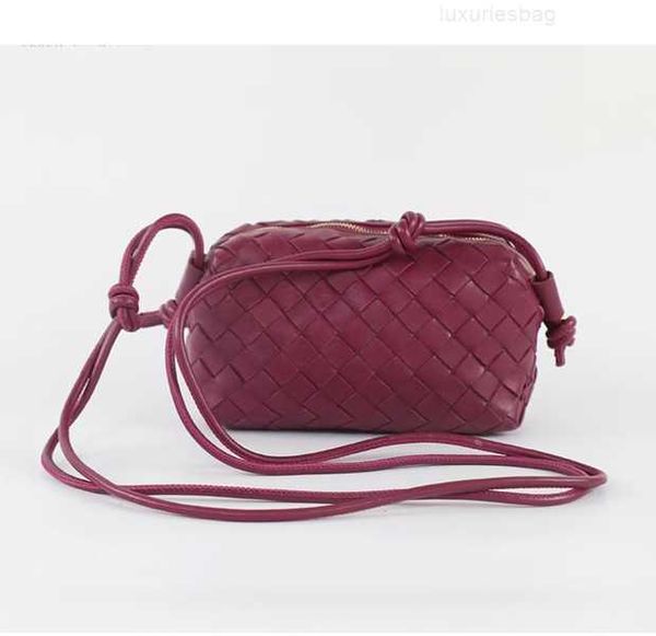 botega venates jodie mini teen intrecciato pouch bag women's woven small square underarm candy color texture niche children's cros
botega venates jodie mini teen intrecciato pouch bag women's woven small square underarm candy color texture niche children's cros