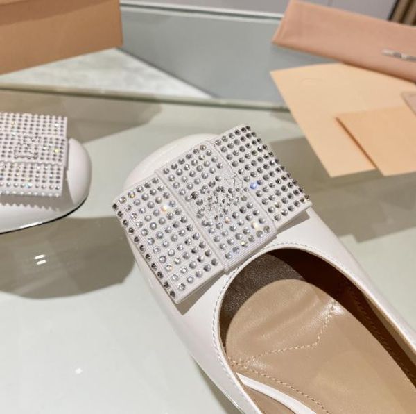 miu diamond bow women mary jane shoes sandals female thick heel diamond buckle girl thick round head mary jane ladies leisure holiday high h, Black
miu diamond bow women mary jane shoes sandals female thick heel diamond buckle girl thick round head mary jane ladies leisure holiday high h, Black