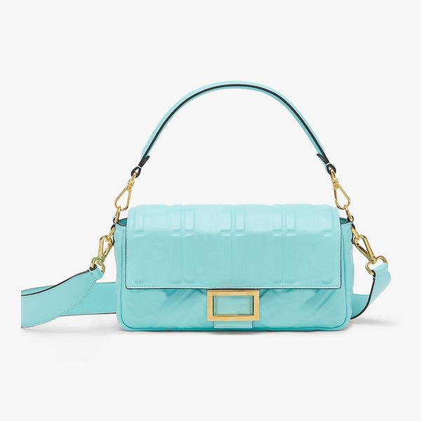 cowhide handbag shoulder bag fashion women tote bags genuine leather crossbody purse hardware chain flap hasp embossed letter clutch wallet
cowhide handbag shoulder bag fashion women tote bags genuine leather crossbody purse hardware chain flap hasp embossed letter clutch wallet