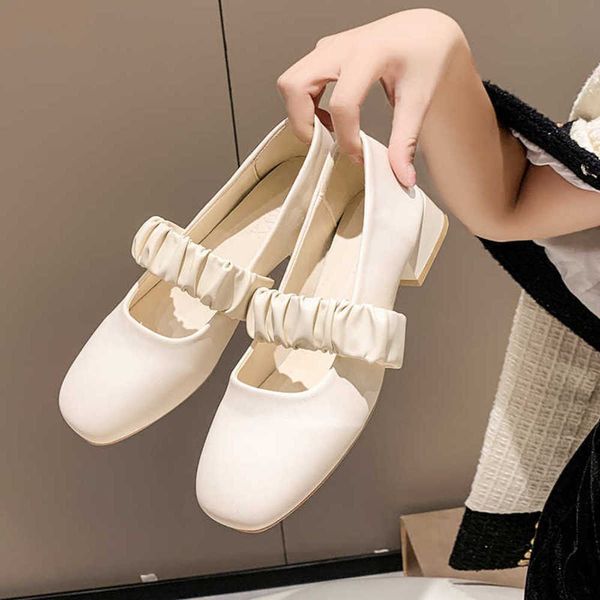 spring autumn girls lolita shoes patent leather women mary janes shoes platform woman flats 2022 autumn ladies shoes square toe 230202, Black
spring autumn girls lolita shoes patent leather women mary janes shoes platform woman flats 2022 autumn ladies shoes square toe 230202, Black