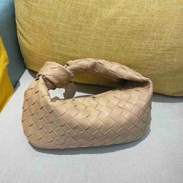 botega venates jodie teen intrecciato pouch knitting knotted net red asigo same mini oxhorn single shoulder armpit portable cloud bag dhii
botega venates jodie teen intrecciato pouch knitting knotted net red asigo same mini oxhorn single shoulder armpit portable cloud bag dhii