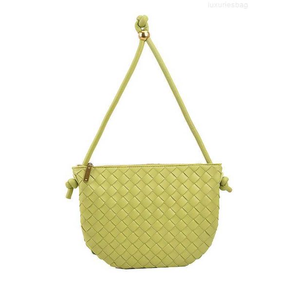 botega venates jodie mini teen intrecciato pouch women's axillary simple fashion square elegant one shoulder bag tk45
botega venates jodie mini teen intrecciato pouch women's axillary simple fashion square elegant one shoulder bag tk45