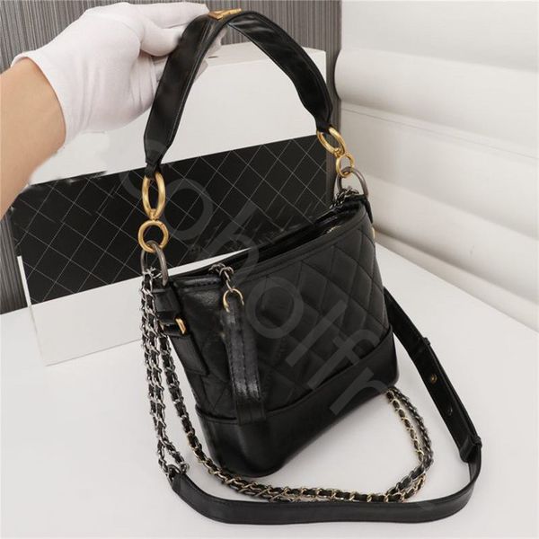 designer hobo luxury women homeless bag metal chain opening handbag large capacity diamond-shaped tote bag leather crossbody shoulder lady b
designer hobo luxury women homeless bag metal chain opening handbag large capacity diamond-shaped tote bag leather crossbody shoulder lady b