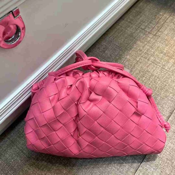 purse venetas designer pouch luxury bag bags botegas intrecciato womens woven dumpling hand one shoulder messenger i9cb
purse venetas designer pouch luxury bag bags botegas intrecciato womens woven dumpling hand one shoulder messenger i9cb
