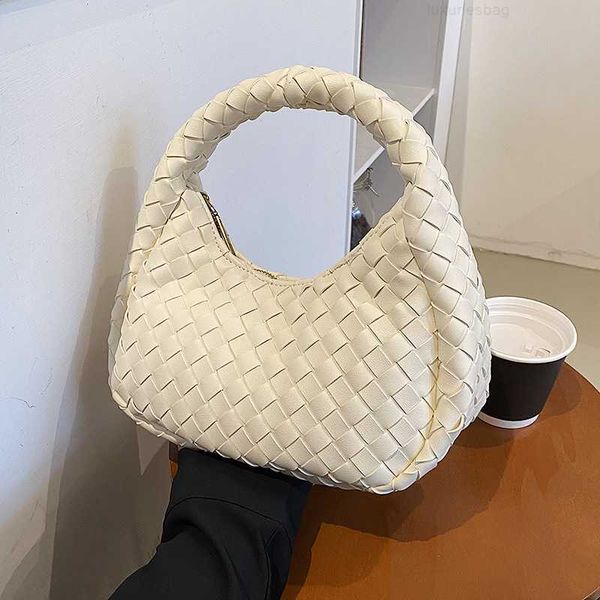 botega venates jodie mini teen intrecciato pouch woven highgrade women's personality lattice fashion trend one shoulder versatile small
botega venates jodie mini teen intrecciato pouch woven highgrade women's personality lattice fashion trend one shoulder versatile small