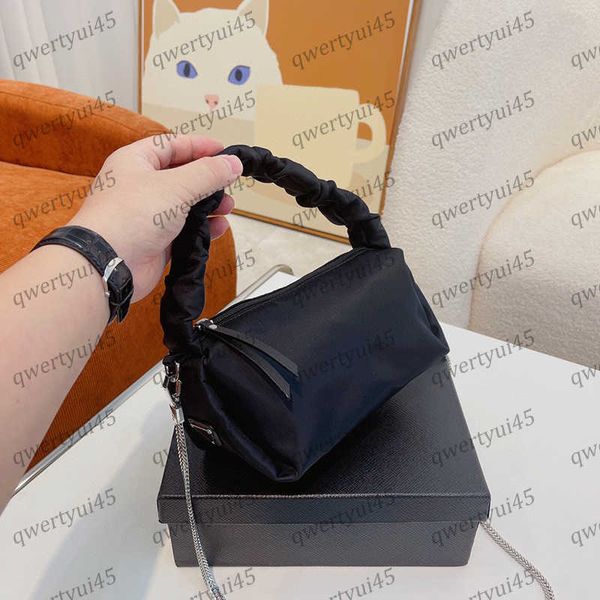 totes designers bags luxurys women handbags shoulder subaxillary package bag tote bag wallet bag charm solid color handbag versatile purse f
totes designers bags luxurys women handbags shoulder subaxillary package bag tote bag wallet bag charm solid color handbag versatile purse f