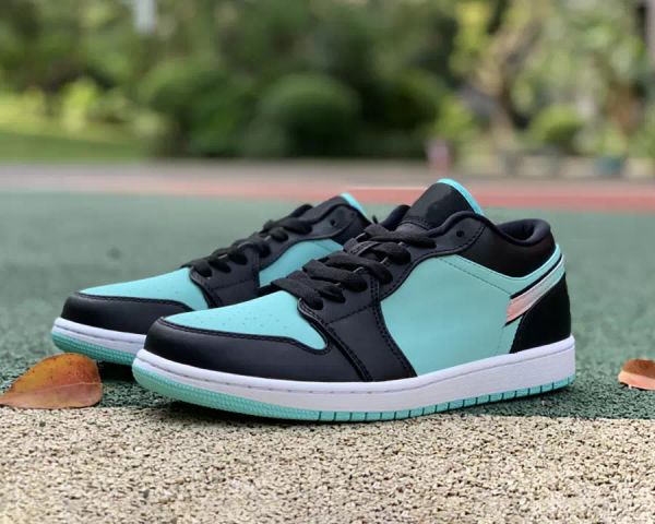 2023 basketball shoes jumpman 1 low mens 1s tropical twist womens running outdoor sports sneakers ship with box
2023 basketball shoes jumpman 1 low mens 1s tropical twist womens running outdoor sports sneakers ship with box