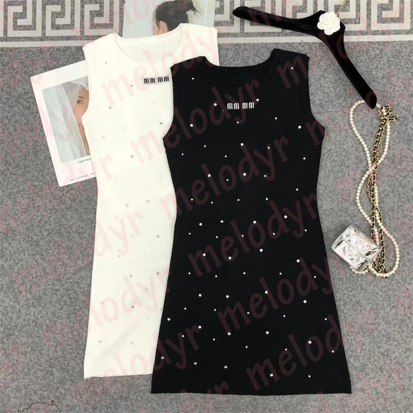 summer vest dress women sleeveless dress shiny diamond letter print slim knitted dress skirt, Black
summer vest dress women sleeveless dress shiny diamond letter print slim knitted dress skirt, Black