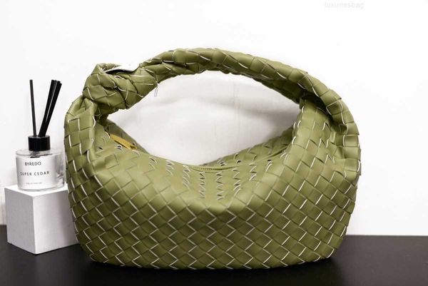 botega venates jodie mini teen intrecciato pouch woven armpit knot cloud handbag texture soft leather cowhorn bag women's fashion large
botega venates jodie mini teen intrecciato pouch woven armpit knot cloud handbag texture soft leather cowhorn bag women's fashion large