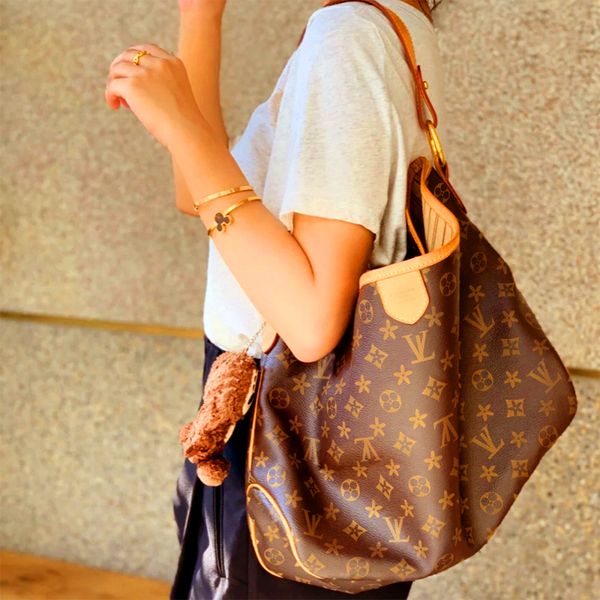 fashion designers handbags women pu leather shoulder shopping bags purse brands letter messenger bag wallets louise ladies graceful handbag
fashion designers handbags women pu leather shoulder shopping bags purse brands letter messenger bag wallets louise ladies graceful handbag