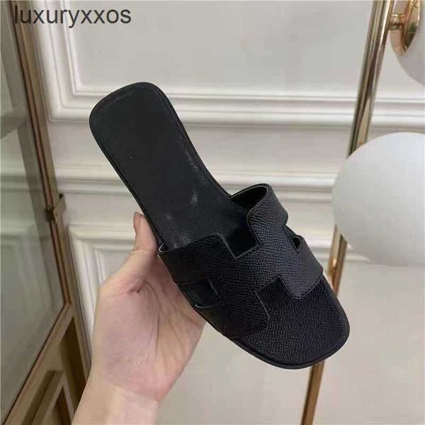 beach shoe hermas versatile slipper style designer fashion high version sandals diamond female flat leather beach female s3es
beach shoe hermas versatile slipper style designer fashion high version sandals diamond female flat leather beach female s3es