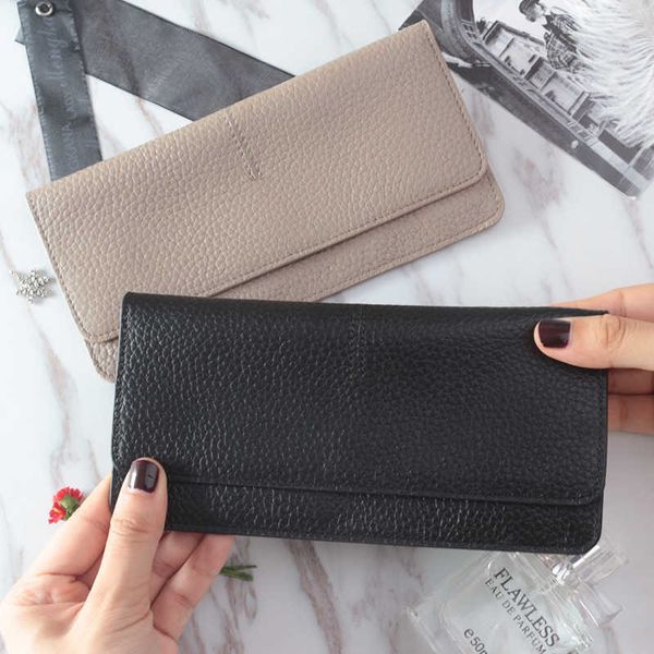 wallets women genuine leather long fashion zipper bag multicolor splicing wild coin purse billetera mujer y2303, Red;black
wallets women genuine leather long fashion zipper bag multicolor splicing wild coin purse billetera mujer y2303, Red;black