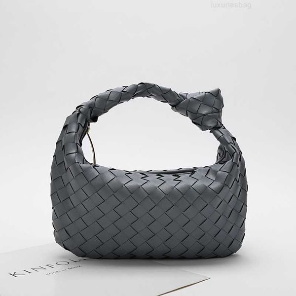 botega venates jodie teen intrecciato pouch mini knitting knotting ox horn dumpling cloud hand leather armpit bag women gwjs
botega venates jodie teen intrecciato pouch mini knitting knotting ox horn dumpling cloud hand leather armpit bag women gwjs