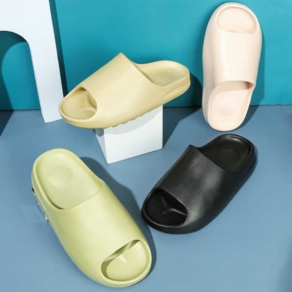 slippers summer trend fashion slippers men's and women's indoor eva soft-sole sandals couples wear beach swimming shoes outside ho, Black
slippers summer trend fashion slippers men's and women's indoor eva soft-sole sandals couples wear beach swimming shoes outside ho, Black