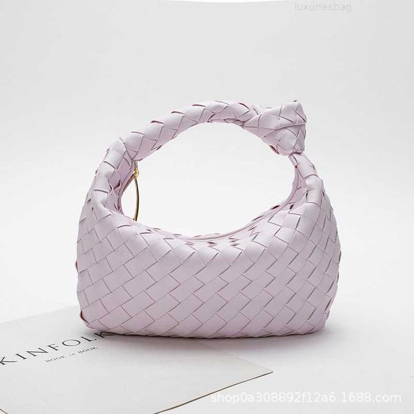 botega venates jodie mini teen intrecciato pouch knotted woven ox horn wrinkled dumpling leather armpit bag tide one shoulder messenger bag
botega venates jodie mini teen intrecciato pouch knotted woven ox horn wrinkled dumpling leather armpit bag tide one shoulder messenger bag