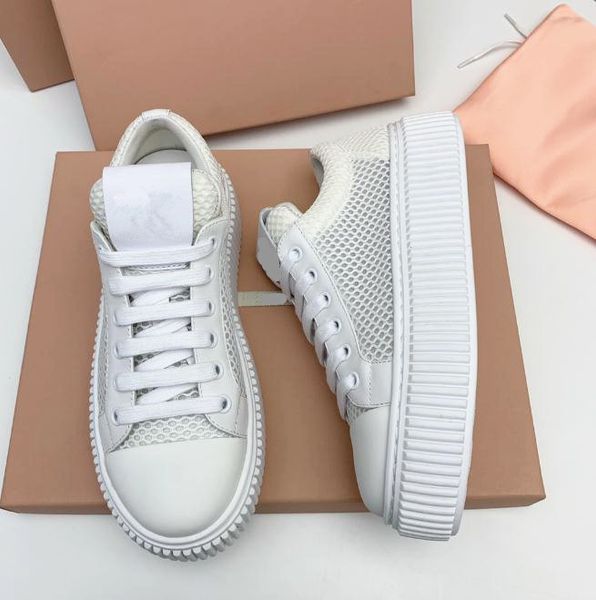 miu new mesh women's small white shoes breathable women's shoe with thick-soled lace casual sports shoes female fashion black thic
miu new mesh women's small white shoes breathable women's shoe with thick-soled lace casual sports shoes female fashion black thic