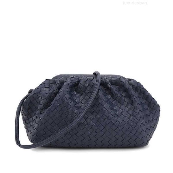 botega venates jodie mini teen intrecciato pouch singleshoulder women's fashion crossbody woven clip cloud bag ein0
botega venates jodie mini teen intrecciato pouch singleshoulder women's fashion crossbody woven clip cloud bag ein0