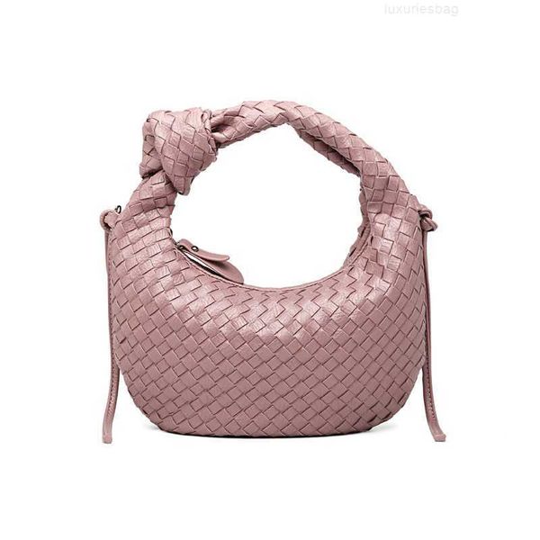 botega venates jodie mini teen intrecciato pouch woven oxhorn women's portable cloud version tide oneshoulder crossbody vegetable baske
botega venates jodie mini teen intrecciato pouch woven oxhorn women's portable cloud version tide oneshoulder crossbody vegetable baske