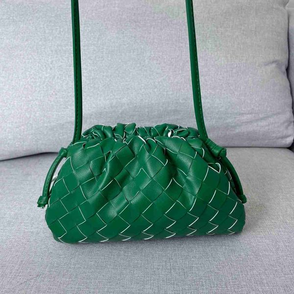 botega venates jodie mini teen intrecciato pouch style pleated wind woven cloud leather single shoulder messenger hand bag magnetic button d
botega venates jodie mini teen intrecciato pouch style pleated wind woven cloud leather single shoulder messenger hand bag magnetic button d
