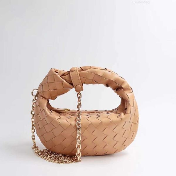 botega venates jodie mini teen intrecciato pouch autumn and winter woven chain ox horn small simple women's bag single shoulder crossbo
botega venates jodie mini teen intrecciato pouch autumn and winter woven chain ox horn small simple women's bag single shoulder crossbo