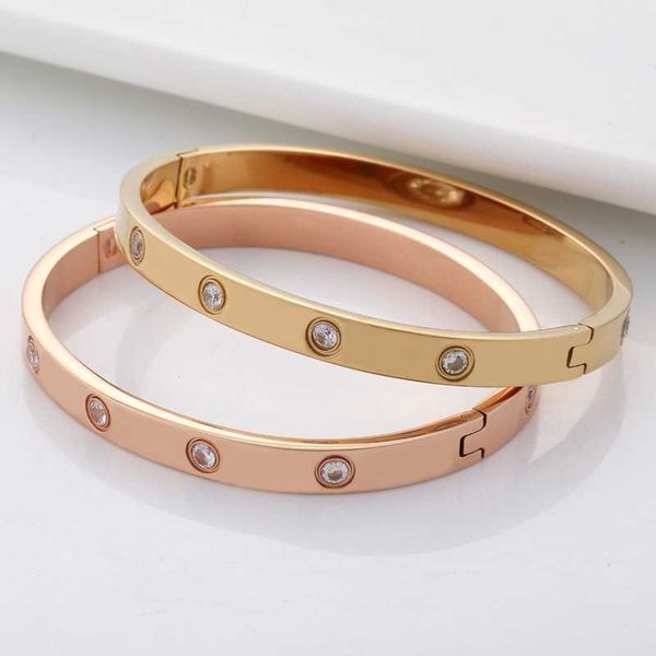 designer cartis bracelet bangle jewelry ten diamond zircon stainless steel bracelet classic fashion buckle titanium steel bracelet female ro, Black
designer cartis bracelet bangle jewelry ten diamond zircon stainless steel bracelet classic fashion buckle titanium steel bracelet female ro, Black
