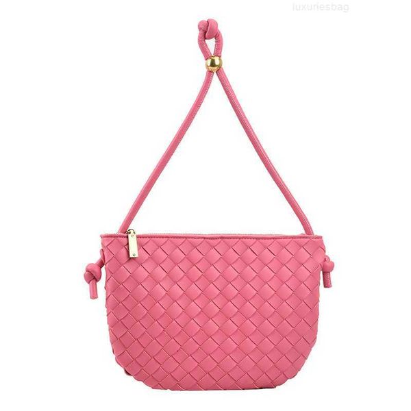 botega venates jodie mini teen intrecciato pouch women's axillary simple fashion square elegant one shoulder bag cj61
botega venates jodie mini teen intrecciato pouch women's axillary simple fashion square elegant one shoulder bag cj61