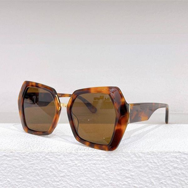 sunglasses for women men summer 4377 designers style anti-ultraviolet retro plate square full frame fashion eyeglasses random box, White;black
sunglasses for women men summer 4377 designers style anti-ultraviolet retro plate square full frame fashion eyeglasses random box, White;black