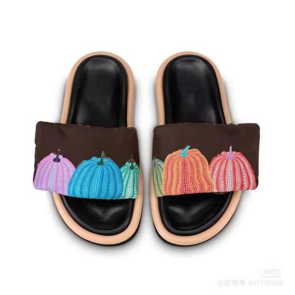 new slipper and shoe luxury designer sandal slides new spring and summer heightened silk satin embossed letter flat sandals men's and w, Black
new slipper and shoe luxury designer sandal slides new spring and summer heightened silk satin embossed letter flat sandals men's and w, Black