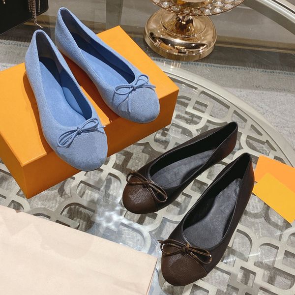 popis flat ballerinas black dress shoes womens single shoe 2023s new round toe upper with signature logo classic casual fashion single shoe
popis flat ballerinas black dress shoes womens single shoe 2023s new round toe upper with signature logo classic casual fashion single shoe