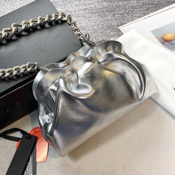 botega venates jodie mini teen intrecciato pouch swallow style one shoulder cloud fold messenger dumpling women's bow handle bag plain
botega venates jodie mini teen intrecciato pouch swallow style one shoulder cloud fold messenger dumpling women's bow handle bag plain