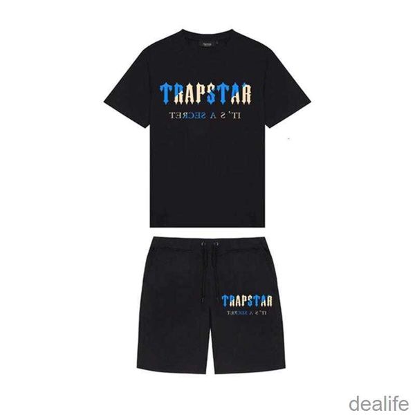 men's t-shirts brand trapstar clothing t-shirt tracksuit sets harajuku tee funny hip hop color t shirt beach casual shorts se 2023 ypb, White;black
men's t-shirts brand trapstar clothing t-shirt tracksuit sets harajuku tee funny hip hop color t shirt beach casual shorts se 2023 ypb, White;black