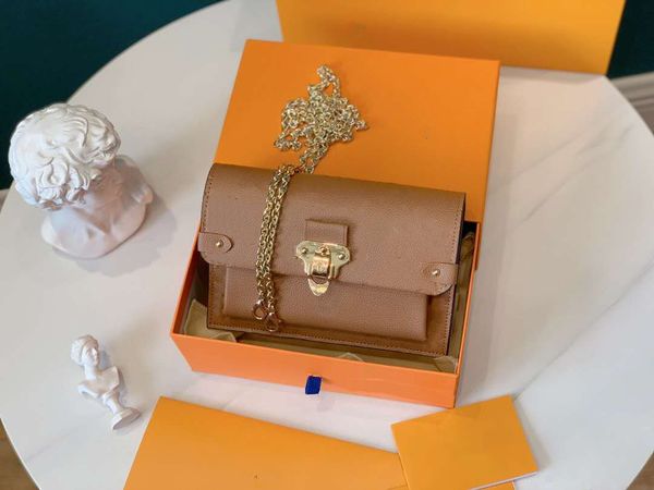 2023 new crossbody bag fashion presbyterian relief leather pressed word women's bag chain bag single shoulder bag handbag
2023 new crossbody bag fashion presbyterian relief leather pressed word women's bag chain bag single shoulder bag handbag