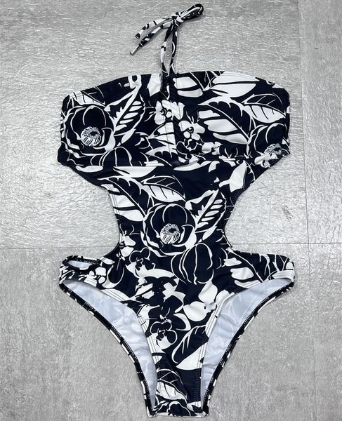 designer one piece swimwears bikinis sets womens swimsuit nylon printed, White;black
designer one piece swimwears bikinis sets womens swimsuit nylon printed, White;black