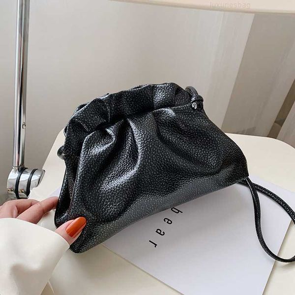 botega venates jodie mini teen intrecciato pouch personalized exotic candy drawstring women's r fashion simple single shoulder solid co
botega venates jodie mini teen intrecciato pouch personalized exotic candy drawstring women's r fashion simple single shoulder solid co