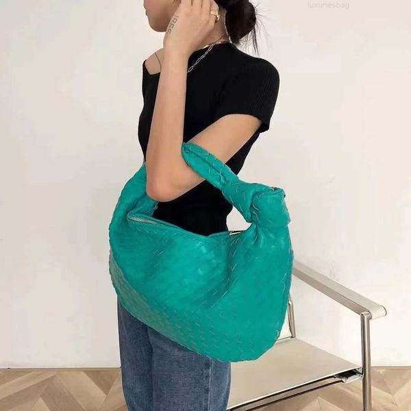 botega venates jodie mini teen intrecciato pouch woven bag type large capacity knotted handbag cloud ox horn dumplings n16u
botega venates jodie mini teen intrecciato pouch woven bag type large capacity knotted handbag cloud ox horn dumplings n16u