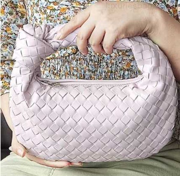 botega venates jodie mini teen intrecciato pouch cowhorn bag year women's fashionable hand woven one shoulder handbag personality simpl
botega venates jodie mini teen intrecciato pouch cowhorn bag year women's fashionable hand woven one shoulder handbag personality simpl