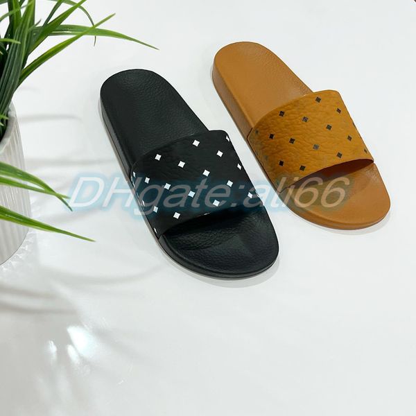 luxury designer summer outdoor men's and women's classic slide rubber print sandals fast shipping leather shoe texture rubber slip, Black
luxury designer summer outdoor men's and women's classic slide rubber print sandals fast shipping leather shoe texture rubber slip, Black