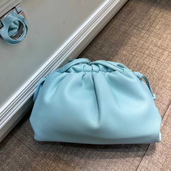 botega venates jodie mini teen intrecciato pouch dumpling net red same style hand cloud versatile leather women's bag one shoulder mess
botega venates jodie mini teen intrecciato pouch dumpling net red same style hand cloud versatile leather women's bag one shoulder mess