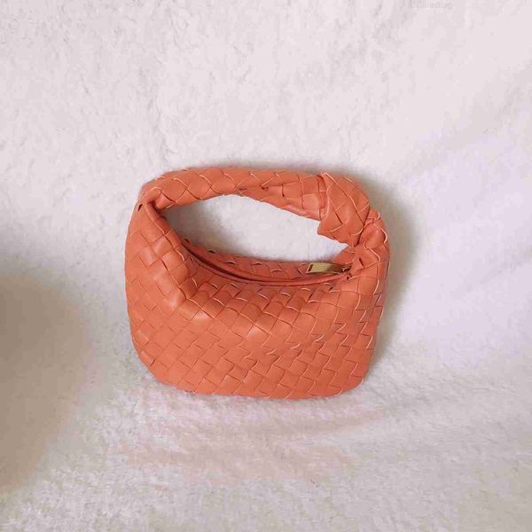 botega venates jodie mini teen intrecciato pouch french minority portable cloud horn fashion texture versatile woven women's bag 3q9z
botega venates jodie mini teen intrecciato pouch french minority portable cloud horn fashion texture versatile woven women's bag 3q9z