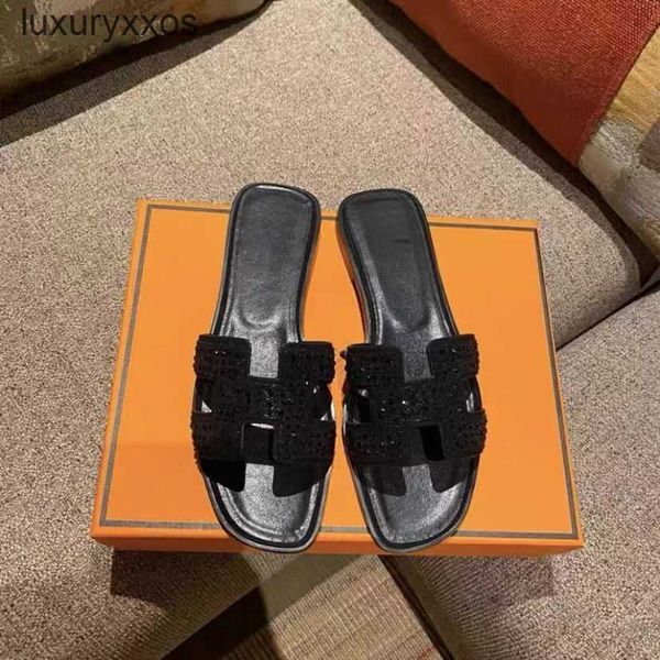 beach shoe hermas h-type online designer wear sandals leather family one-word slipper summer xbo7
beach shoe hermas h-type online designer wear sandals leather family one-word slipper summer xbo7