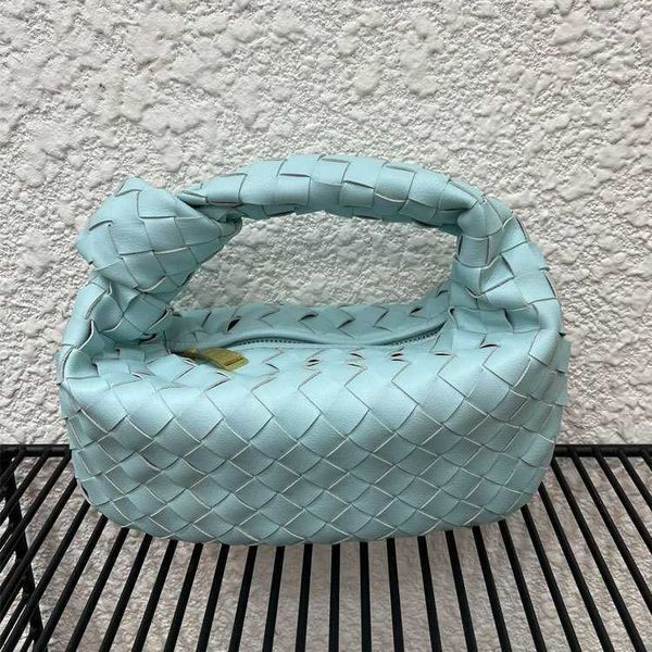 botega venates jodie mini teen intrecciato pouch net red cowhide mini cloud women's hand knotted woven horn bag 3j19
botega venates jodie mini teen intrecciato pouch net red cowhide mini cloud women's hand knotted woven horn bag 3j19