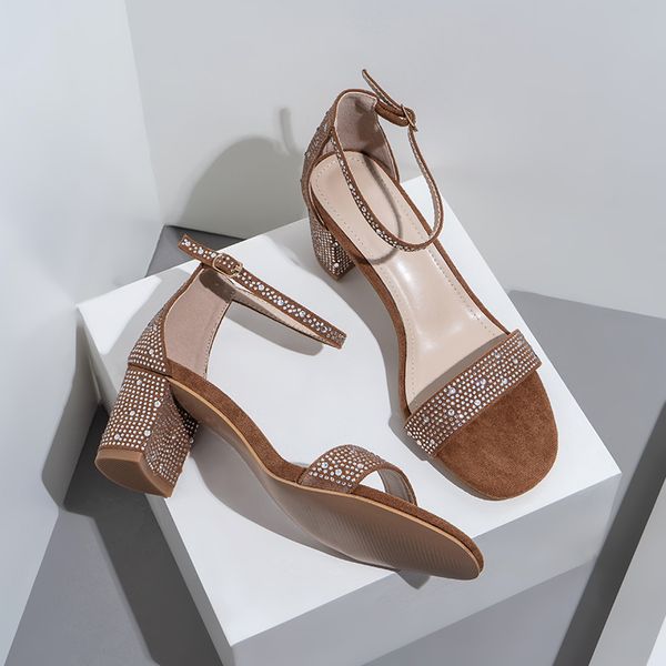 shoes sandals rhinestone high heel suede women chunky heels casual ladies summer comfort woman sandal bottom slides pumps lady slipper weddi
shoes sandals rhinestone high heel suede women chunky heels casual ladies summer comfort woman sandal bottom slides pumps lady slipper weddi