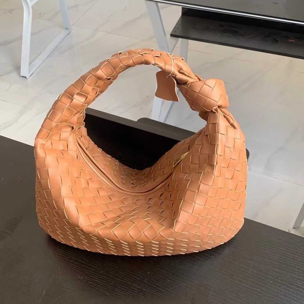 botega venates jodie mini teen intrecciato pouch soft cowhide woven armpit fashionable plaid hand knotted cowhorn pleated handbag w0uc
botega venates jodie mini teen intrecciato pouch soft cowhide woven armpit fashionable plaid hand knotted cowhorn pleated handbag w0uc