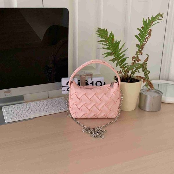 botega venates jodie mini teen intrecciato pouch small design versatile woven underarm premium texture women's soft crossbody bag tdo6
botega venates jodie mini teen intrecciato pouch small design versatile woven underarm premium texture women's soft crossbody bag tdo6