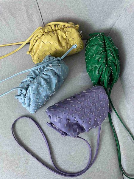 botega venates jodie mini teen intrecciato pouch lg woven cloud soft clip dumpling pleated handbag one shoulder crossbody women's bag i
botega venates jodie mini teen intrecciato pouch lg woven cloud soft clip dumpling pleated handbag one shoulder crossbody women's bag i