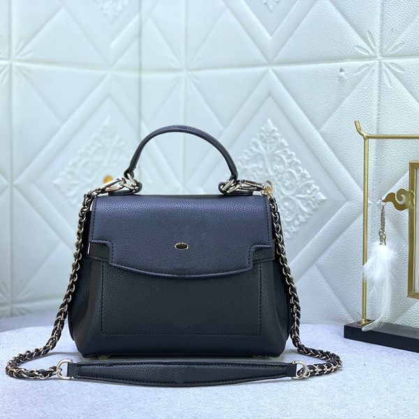 fashion bag versatile women's bag cowhide one shoulder portable dual purpose design handbag
fashion bag versatile women's bag cowhide one shoulder portable dual purpose design handbag