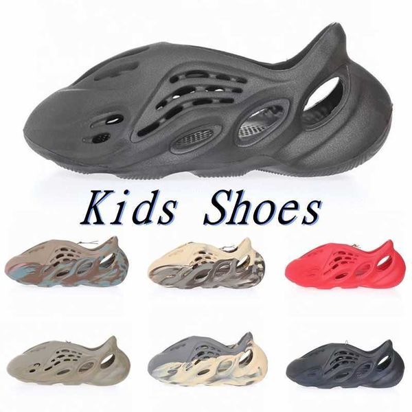 boys girls eva foam runner slippers kid children running slipper youth slides big boy girl sneaker tainers black desert shoe
boys girls eva foam runner slippers kid children running slipper youth slides big boy girl sneaker tainers black desert shoe