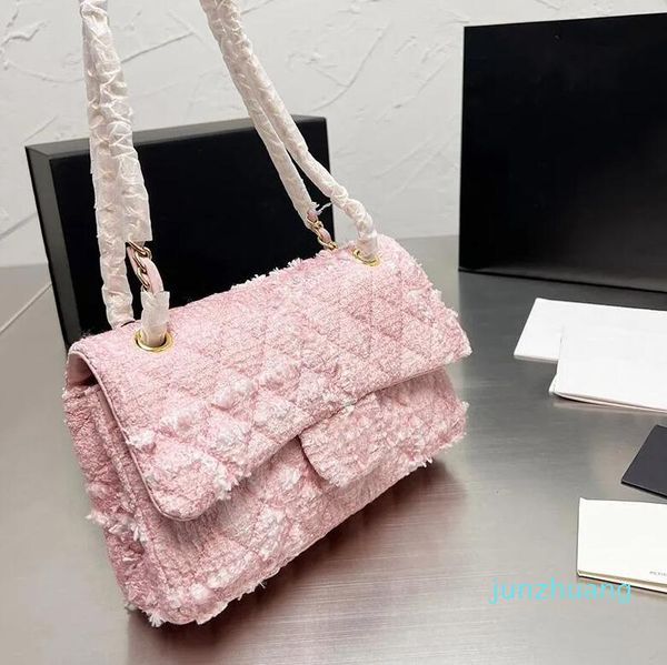 double 2022ss flap classic pink tweed quilted bags gold matelasse chain crossbody shoulder multi pochette luxury designer handbags outdoor s
double 2022ss flap classic pink tweed quilted bags gold matelasse chain crossbody shoulder multi pochette luxury designer handbags outdoor s