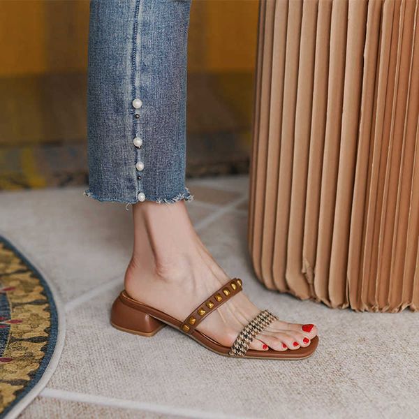 nxy sandals french retro women's shoes plaid summer color matching ladies sandals fashionable niche rivet thick hheel female flip flops, Black
nxy sandals french retro women's shoes plaid summer color matching ladies sandals fashionable niche rivet thick hheel female flip flops, Black