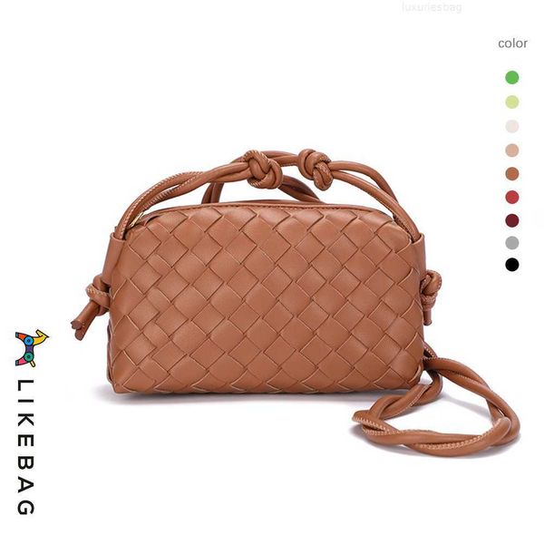 botega venates jodie mini teen intrecciato pouch knitting camera single shoulder messenger hand knotted zipper large capacity small square b
botega venates jodie mini teen intrecciato pouch knitting camera single shoulder messenger hand knotted zipper large capacity small square b